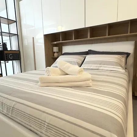 A Casa Di Marzia - 1 Oleggio